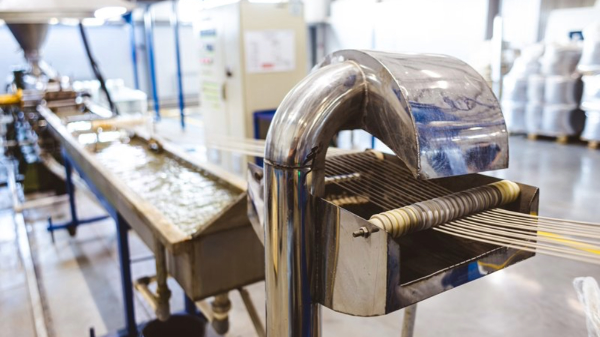 Why Do Operational Differences Persist Even After Standardizing Production Processes?